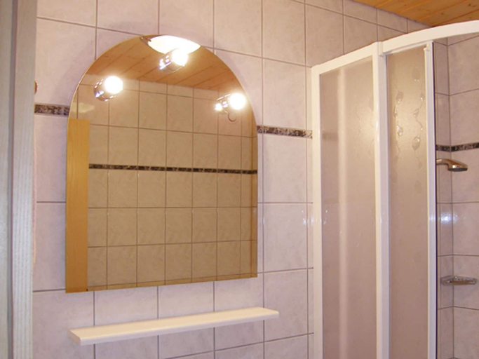 Bathroom 5, Retreat in Samnaun Alps, Inn