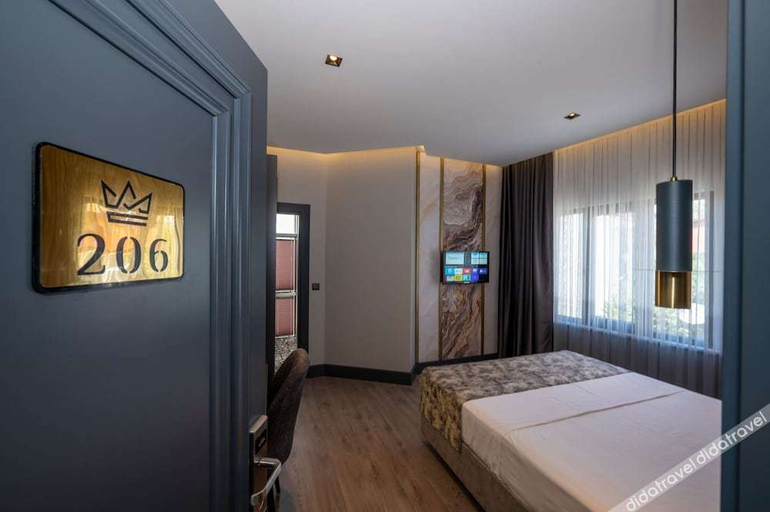 Bedroom 4, World Class Airport Hotel, Arnavutkoy