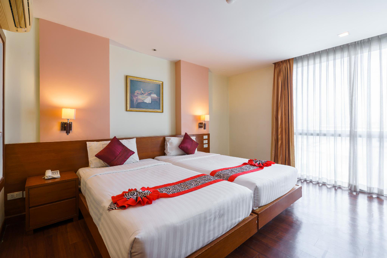 Bedroom 12