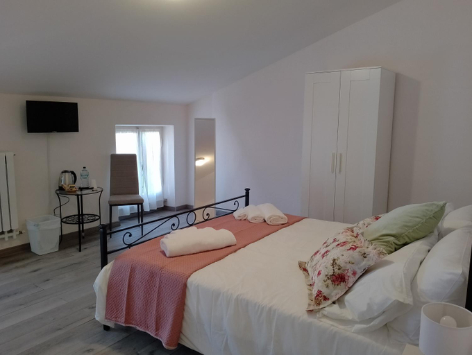 Bedroom 14