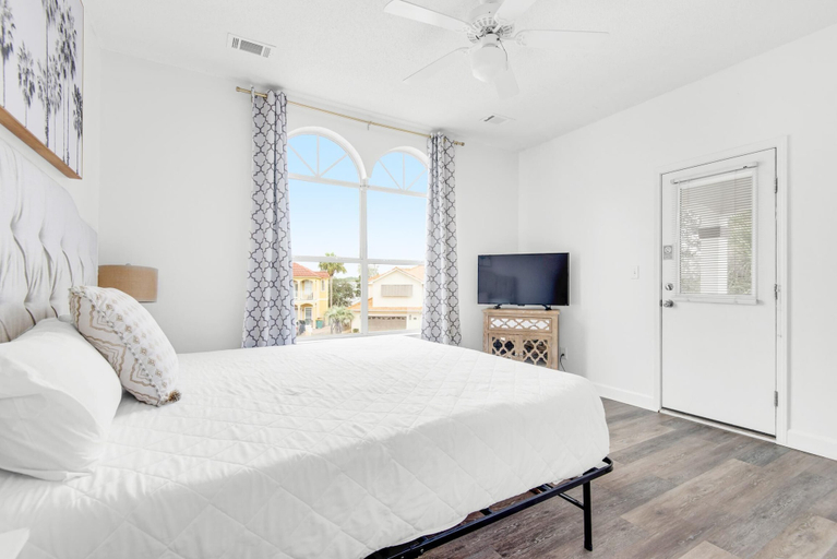 Bedroom 4, Miramar Charms, Okaloosa