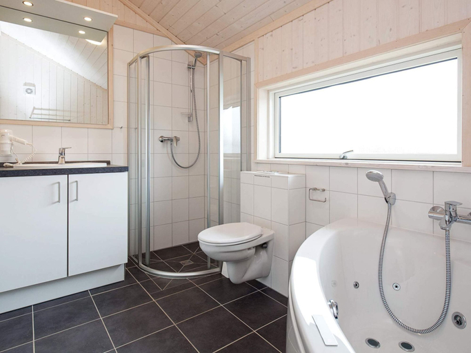 Bathroom 3, Holiday Home in Großenbrode, Ostholstein