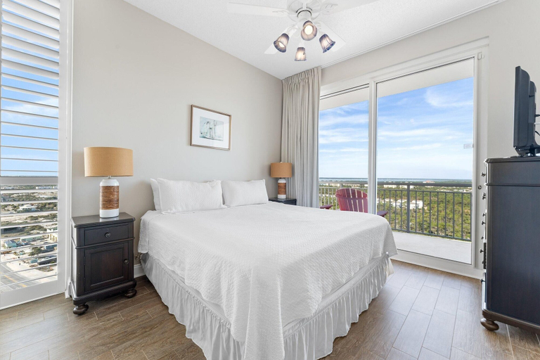 Bedroom 3, Palacio Penthouse 1903, Escambia