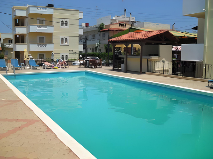 Others 4, Irini Stalis by Estia, Crete