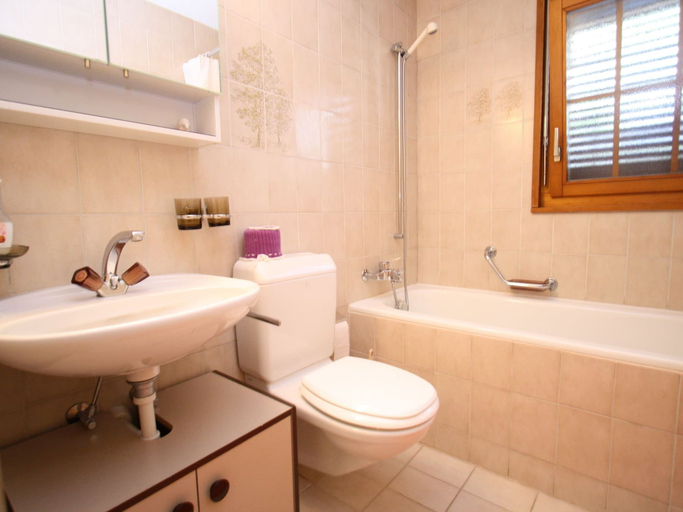 Bathroom 4, Family Stay in Aletsch Alps, Goms