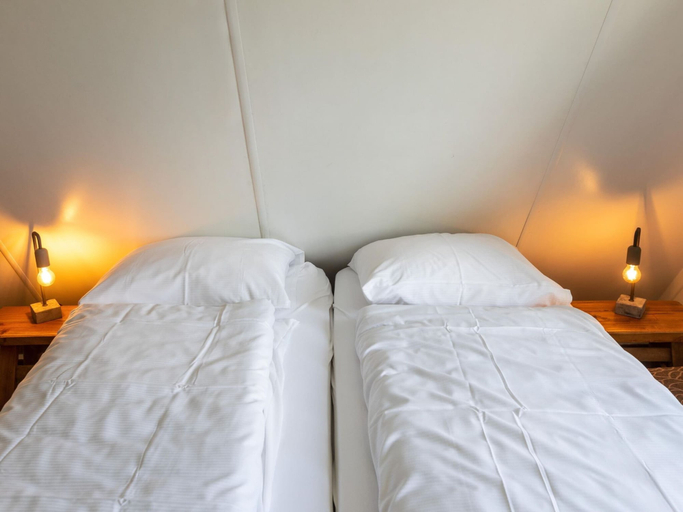 Room 3, Carefully Furnished House with Bath near Mookerplas, Mook en Middelaar