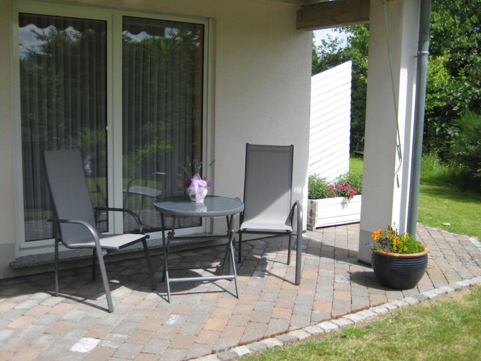 Others 4, Eifel Escape: Cozy & Scenic, Vulkaneifel