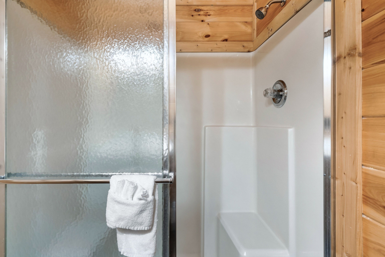 Bathroom 4, Mayberry - Three Bedroom Cabin, Sevier