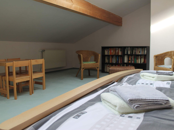 Bedroom 4, Schone Ferienwohnung mit Terrasse in Boddin, Rostock