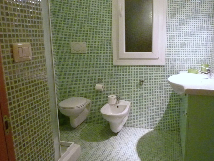 Bathroom, Apartment in Salento With Sea View & Pool, Lecce