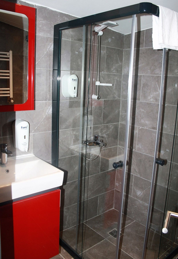 Bathroom 5, Arkem Hotel 3, Maltepe