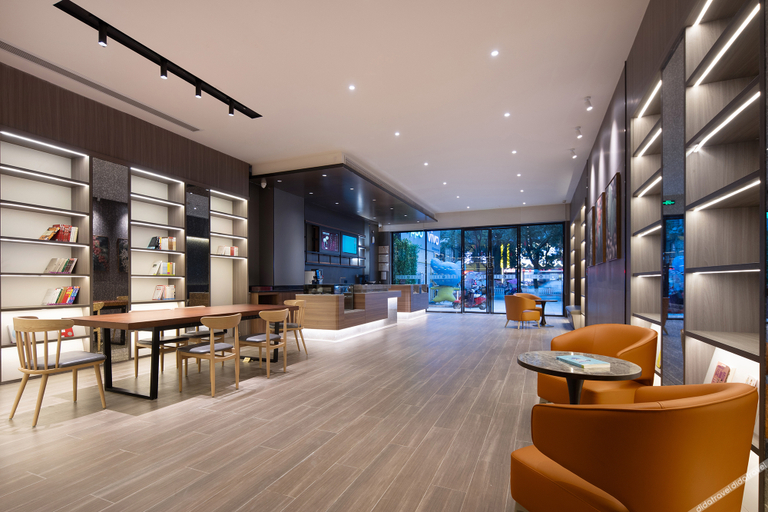 Food & Drinks 5, Hanting Hotel Anfu Wugongshan Boulevard, Ji'an
