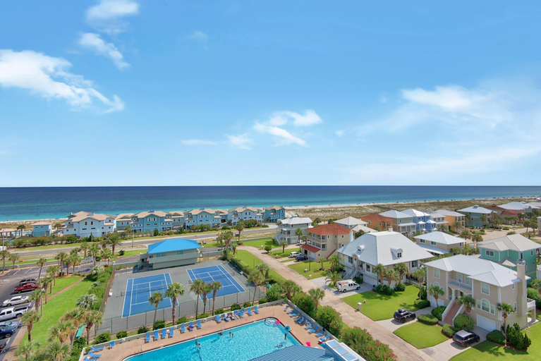 Sport & Beauty 5, Tristan Towers Unit 9B, Escambia