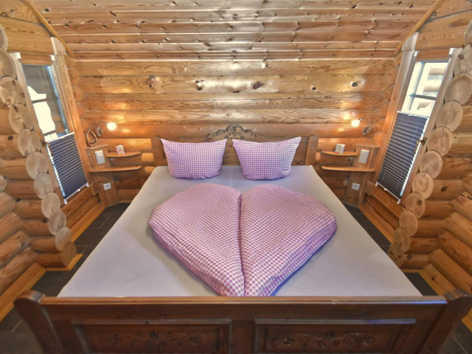 Bedroom 3, Wooden Holiday Home With Sauna, Schwandorf