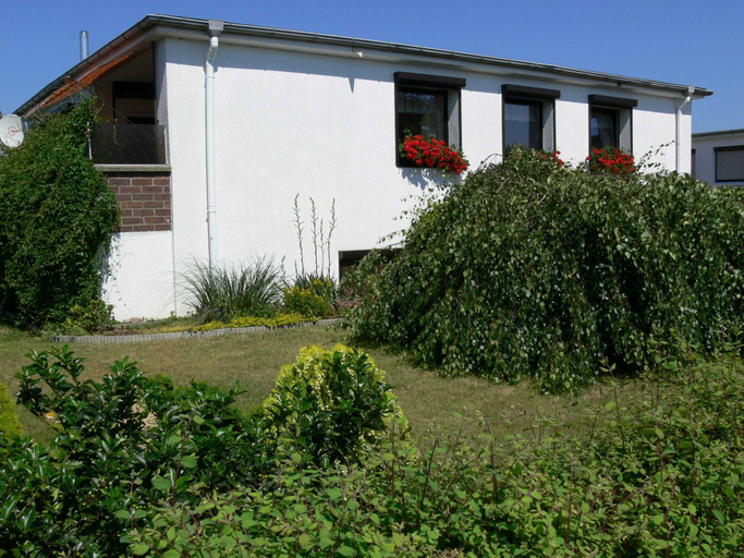 Exterior & Views 5, Ferienwohnung Rerik mit eingezauntem Garten, Rostock
