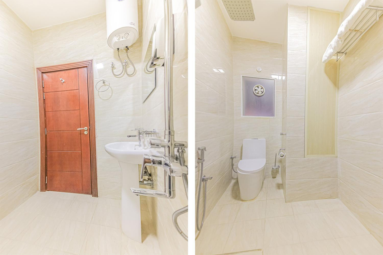 Bathroom 3, Alpha Suites, Salalah