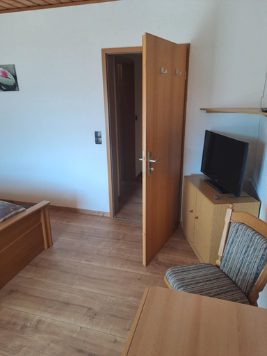 Bedroom 3, Ferienwohnung im Bayerischen Wald mit Balkon, Regen