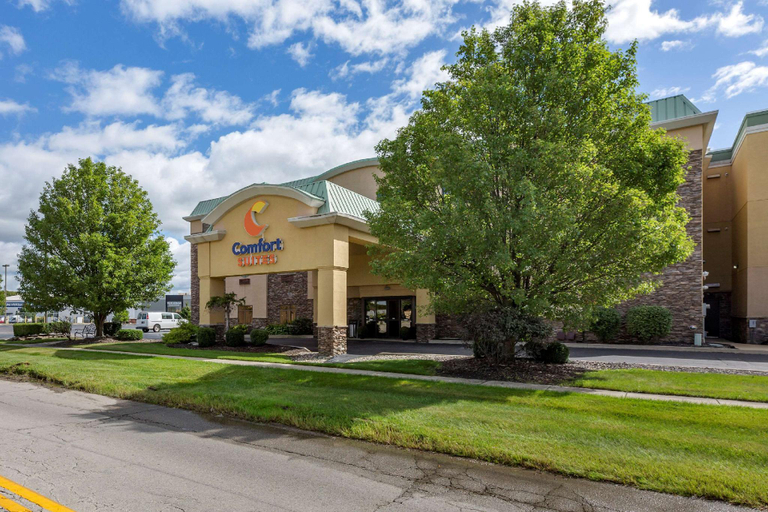 Exterior & Views 2, Comfort Suites Perrysburg - Toledo South, Wood