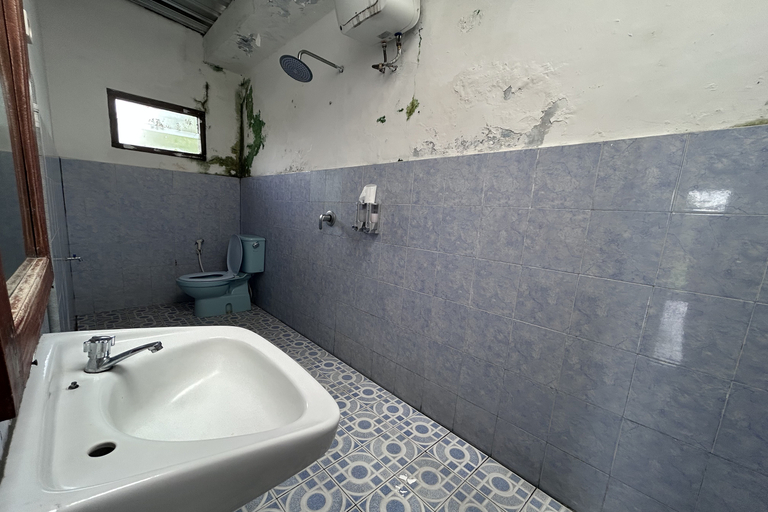 Bathroom 3