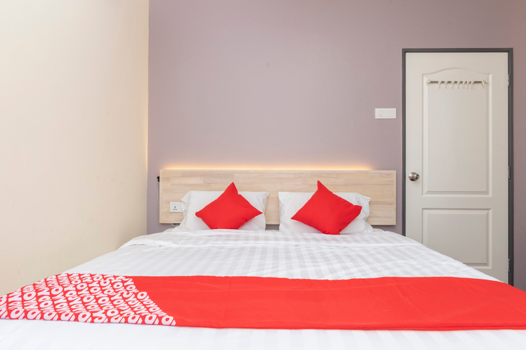Bedroom 3, OYO 778 BMW 2 Hotel, Muar