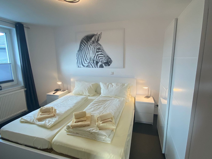 Bedroom 2, Geraumiges Apartment mit Balkon in Willingen, Waldeck-Frankenberg