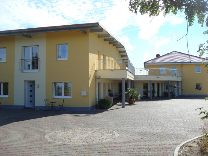 Others 5, Gastehaus Weingut Glas, Neustadt an der Weinstraße