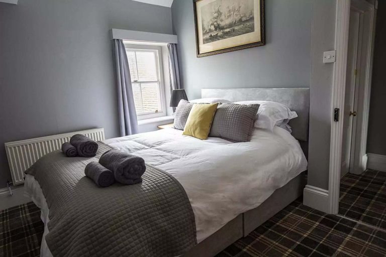 Bedroom, Seal Bay Resort, West Sussex