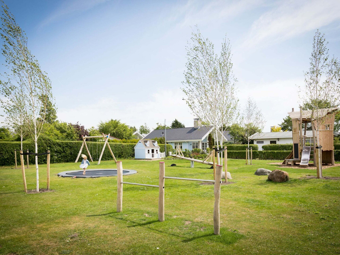 Children's area 4, Cozy Holiday Home With a Spacious Garden, Near the Sea, Noordwijk