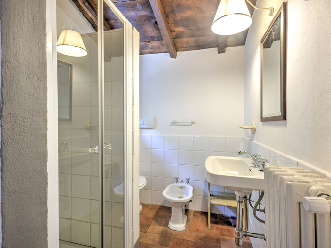 Bathroom 4, Comfortable Home in San Godenzo near Lake, Florence