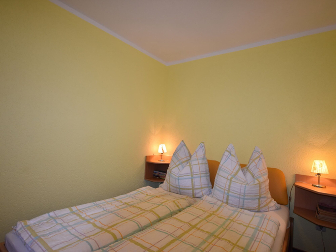 Bedroom 2, Quaint Bungalow in Reddelich near Baltic Sea Coast, Rostock
