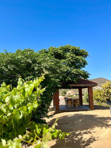 Cabanas Colibri, Ensenada