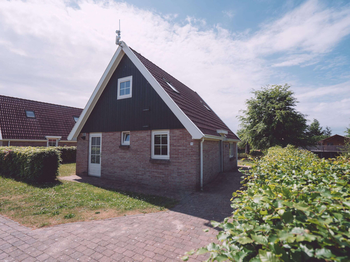 Exterior 5, Group Stay in Eigen Wijze Near Playing Field, Noordoostpolder