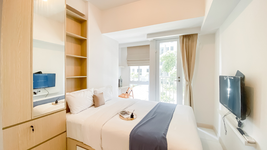 Others 2, Cozy and Homey Studio at Apartment Tokyo Riverside PIK 2 By Travelio, Tangerang