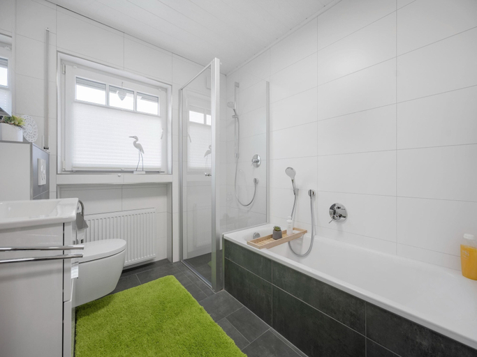 Bathroom 3, Trierscheid Countryside Escape, Ahrweiler