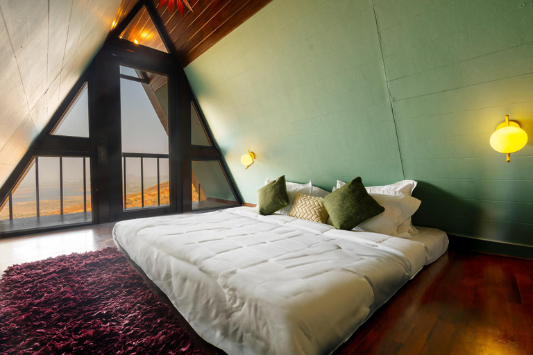 Others 5, StayVista at Peak & Paddle with Lake View, Pune