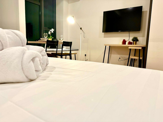 Bedroom 26