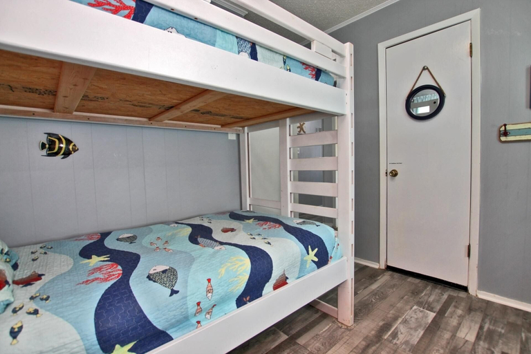 Others 5, Dream Catcher, Baldwin