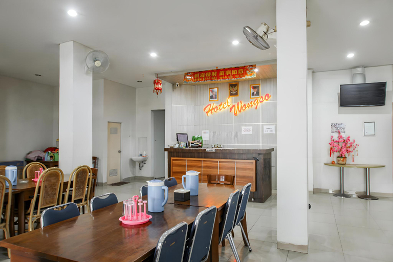 Food & Drinks 5, Capital O 93589 Hotel Wongso Syariah, Central Bangka