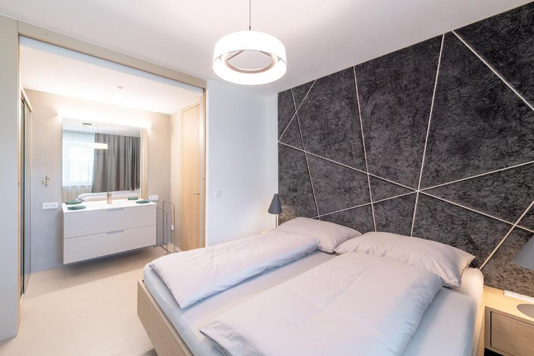 Bedroom 1, Boutiquehotel Worthersee - Serviced Apartments, Villach Land