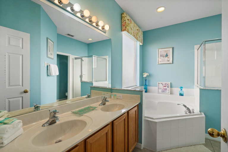 Bathroom 4, 2704 Grand Harbour ct, Osceola