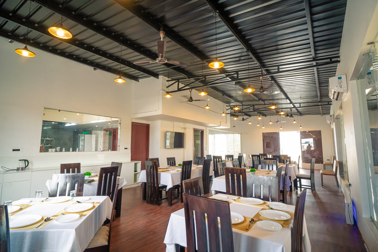 Food & Drinks 4, J60 Suites, Delhi