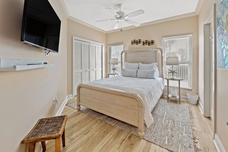 Bedroom 3, Elegant 4BD 4Ba With Stunning Ocean Views and Direct Beach & Pool Access, Walton