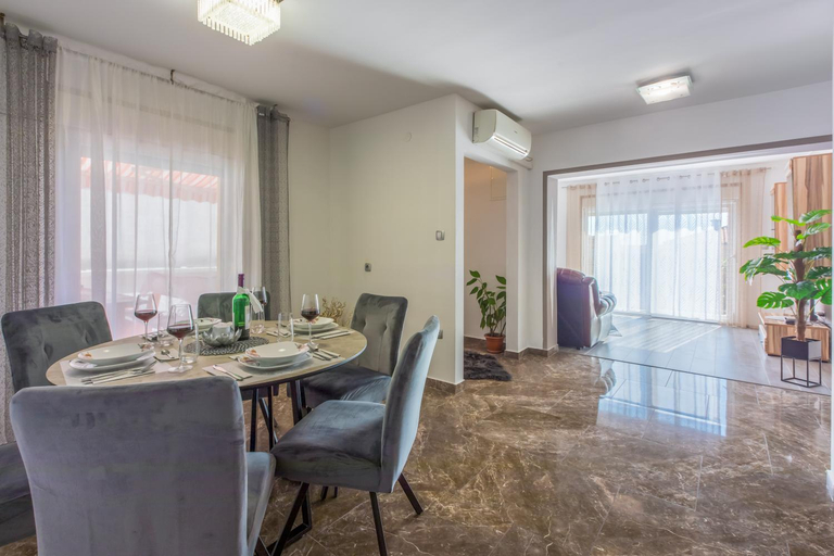 Others 3, Apartments Kralj Zvonimir, Crikvenica