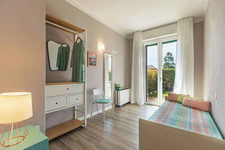 Others 4, B & B La Cornice - Gina Room With Bathroom and Private Terrace, Siena