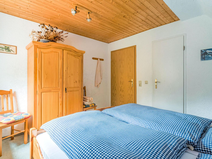 Bedroom 2, Lovely Holiday Home in Bad Tabarz With Garden, Gotha