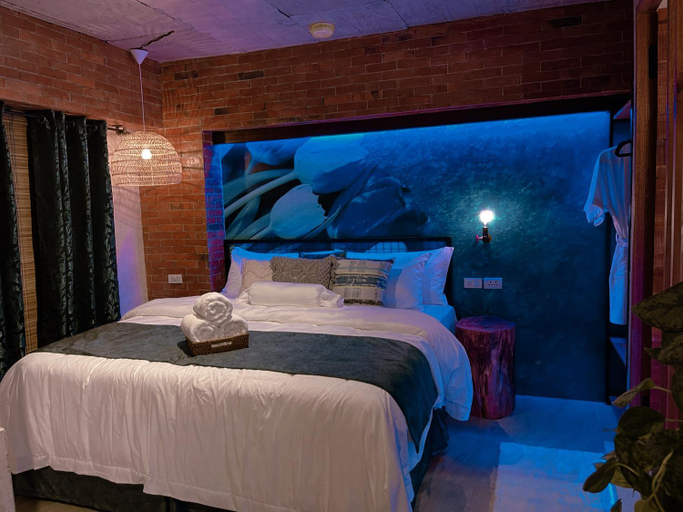 Bedroom 3, ClockWorkOrange Luxury Suites, Lapu-Lapu City
