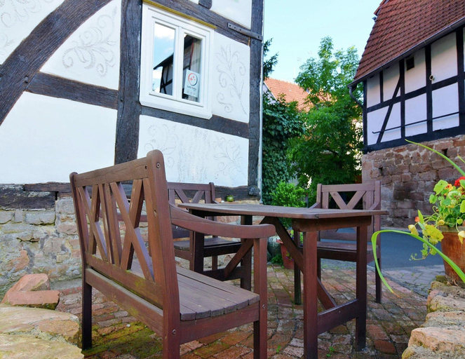 Others 4, Traditionelles Ferienhaus in Hessen mit Garten, Schwalm-Eder-Kreis