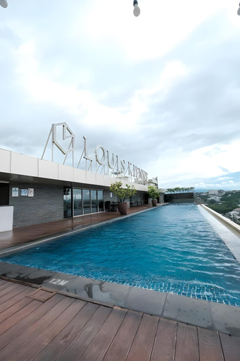 Sport & Beauty, Warhol Apartment Simpang Lima by Sinergi, Semarang