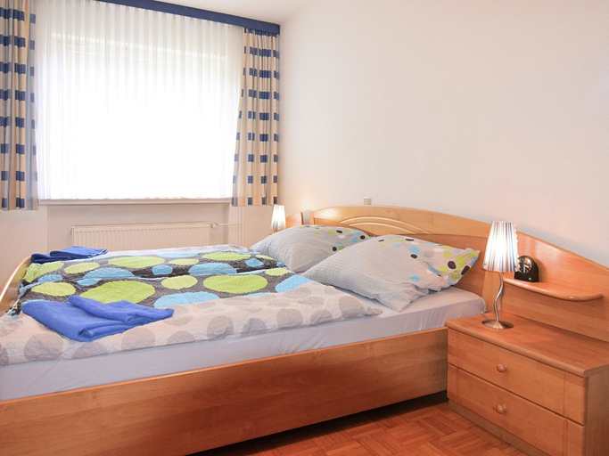 Bedroom 4, Sonnige Ferienwohnung in Huddingen in Waldnahe, Waldeck-Frankenberg