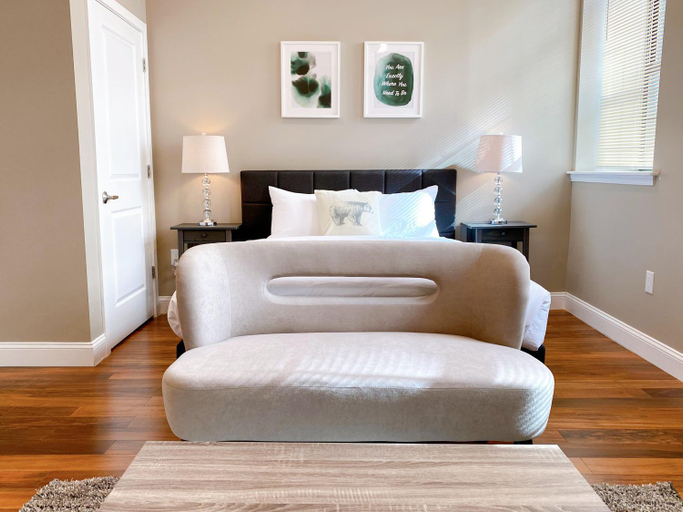 Bedroom 18